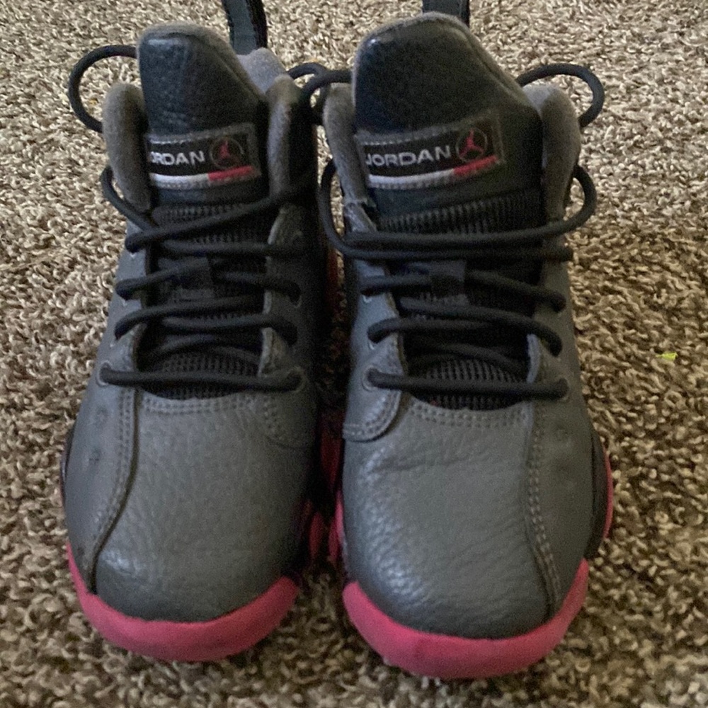 Jordan girl shoes